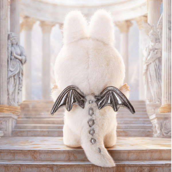 Pop Mart The Monsters Labubu Zimomo Angel in Clouds (Figurka 59cm) - obrazek 4